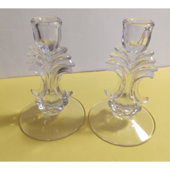 Vintage New Martinsville Glass Janice Shape Candlesticks Set of 2 - Picture 6 of 10